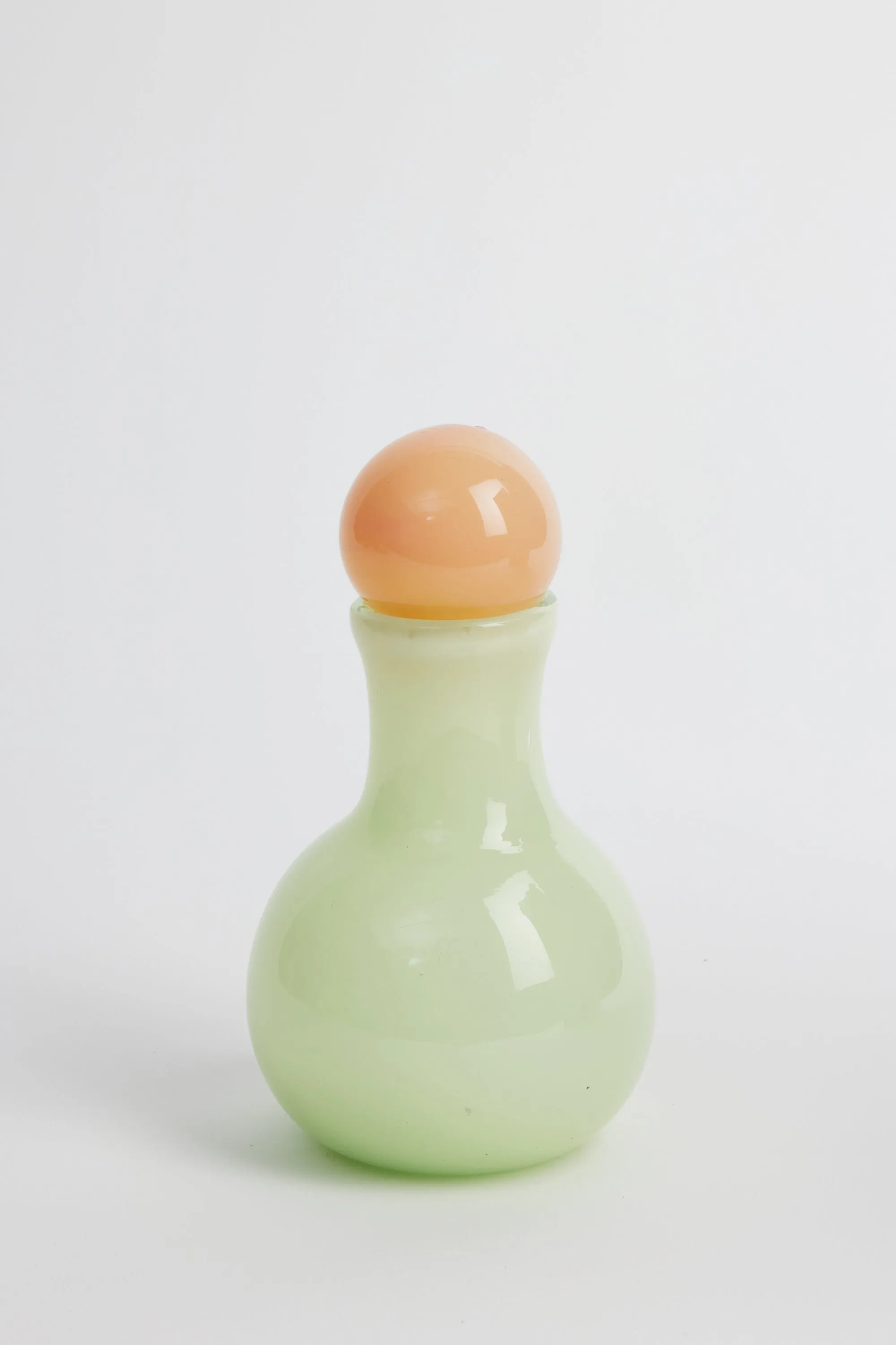 Michael Anchin Honeydew Bud Vase with Ball