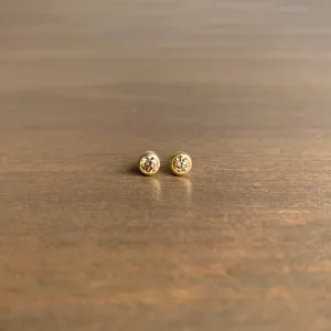 Round Brown Diamond Stud Earrings